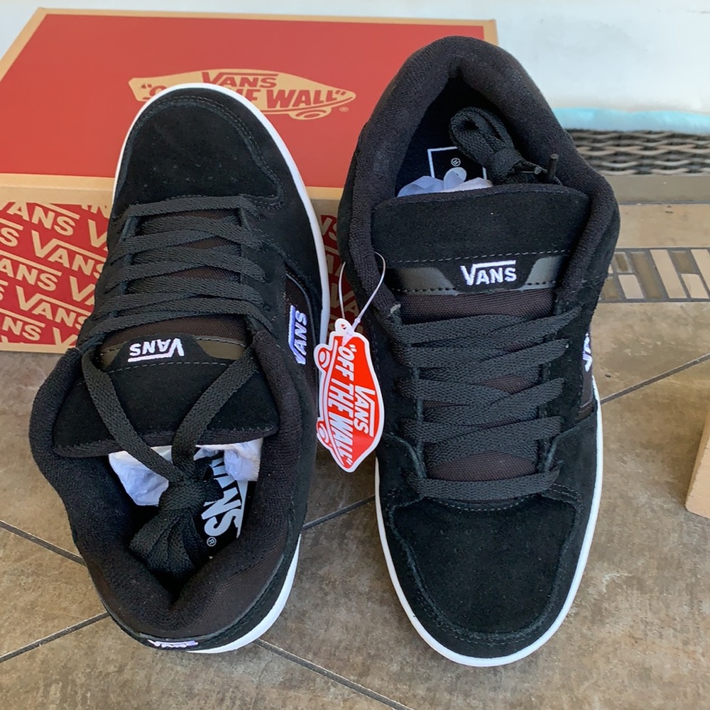 VANS DOCKET SUEDE BLACK/WHITE Men’s - Picture 8 of 16
